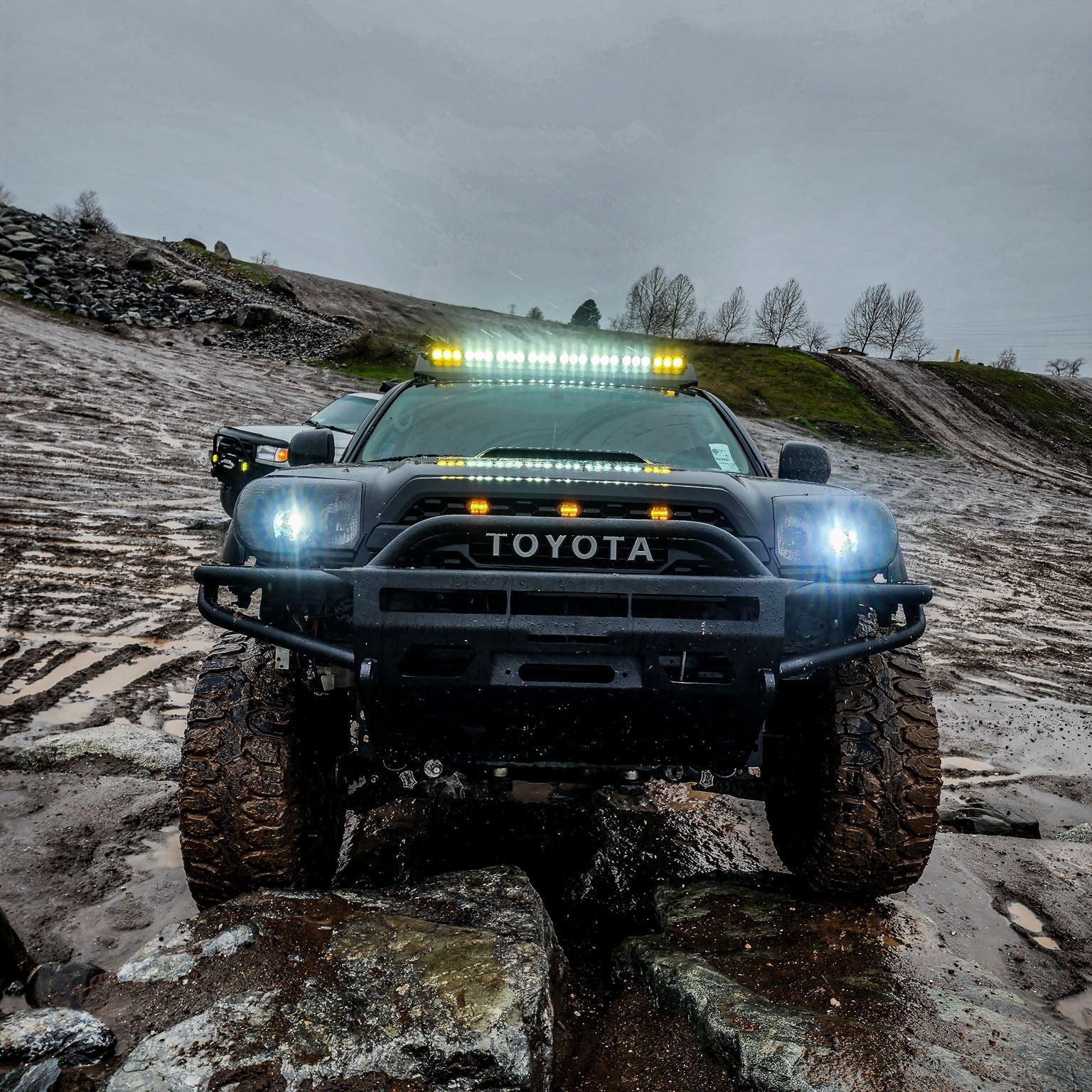 4Runner (2003-2009) Hybrid Front Bumper