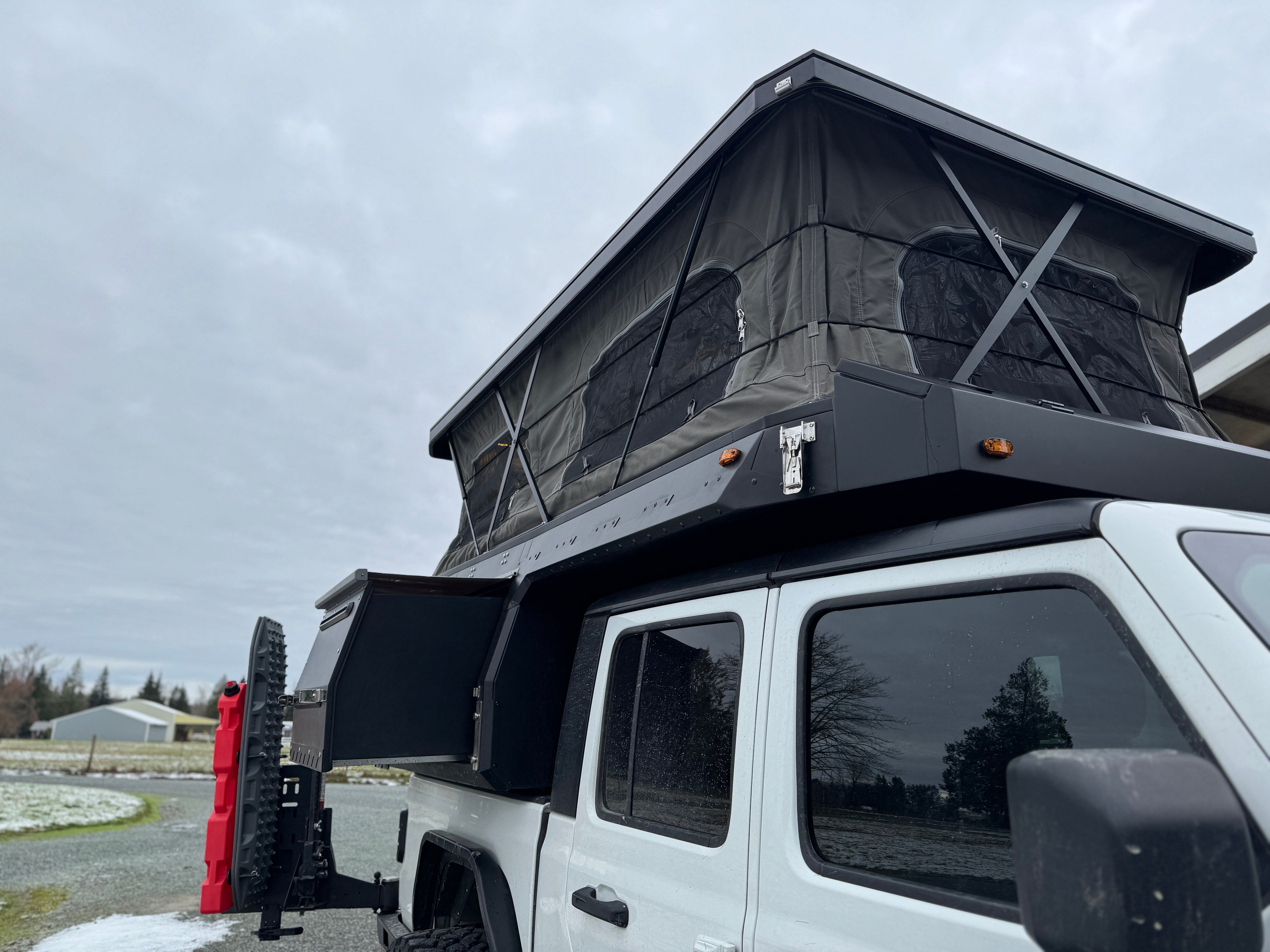 Apex Camper