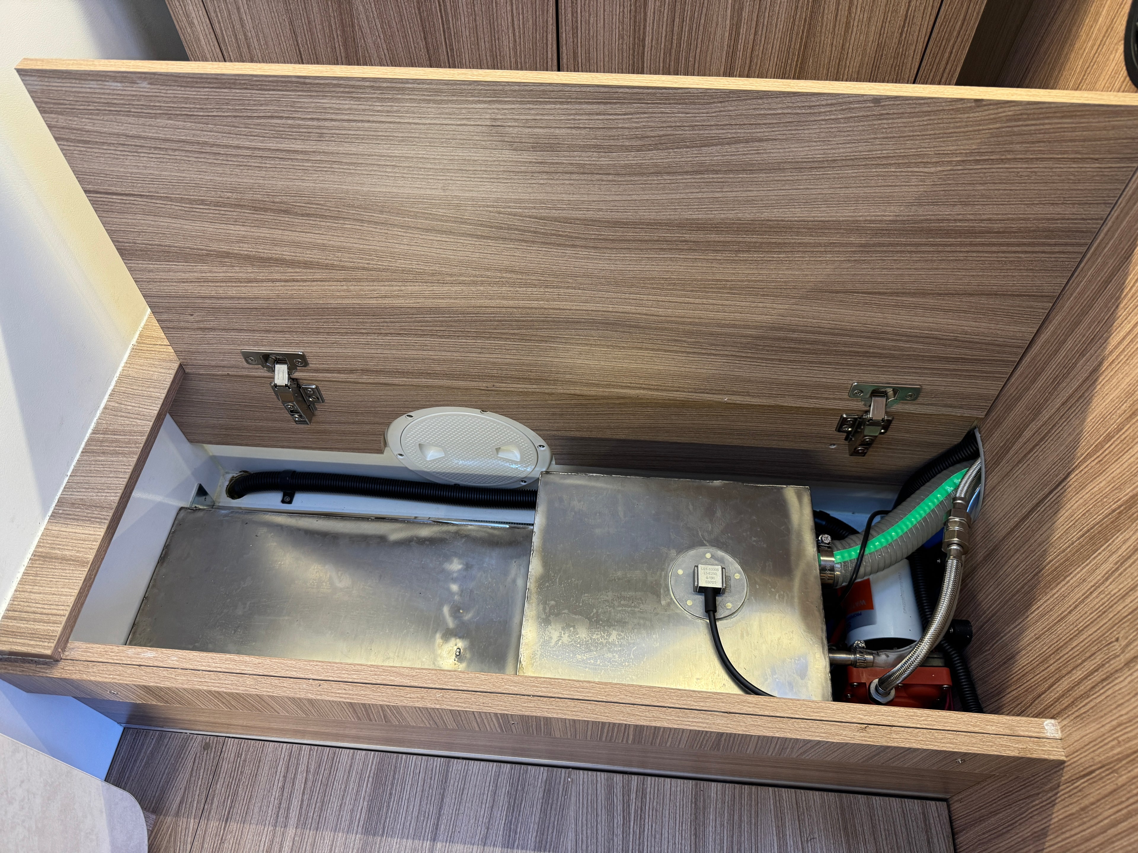 Water tank in camper